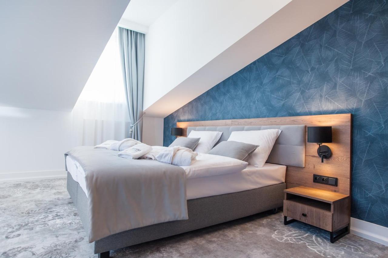Vinfort Aparthotel Красков Екстериор снимка