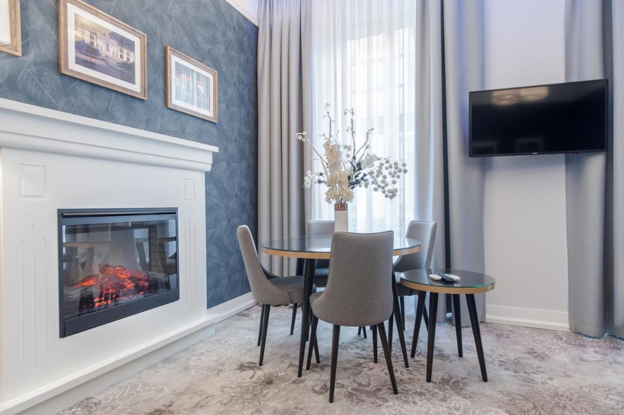 Vinfort Aparthotel Красков Екстериор снимка